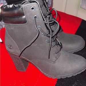 woman timberland heel boot
